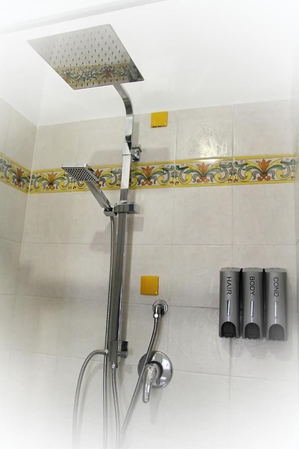 Tenuta Piana1 Con Accesso Diretto Al Mare Caronia Marina Ngoại thất bức ảnh